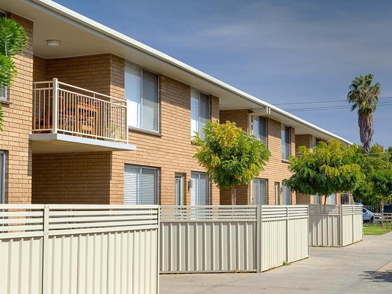 Sleeping In Style Central Apartment Albury Exterior photo